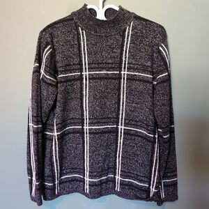 Alia Women's Long Sleeve Knit Sweater Medium